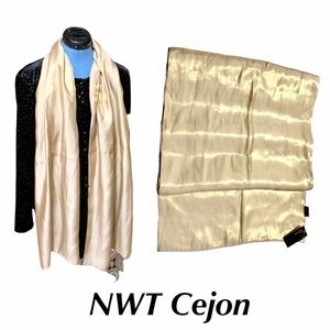 NWT Cejon Gold Iridescent Large Scarf